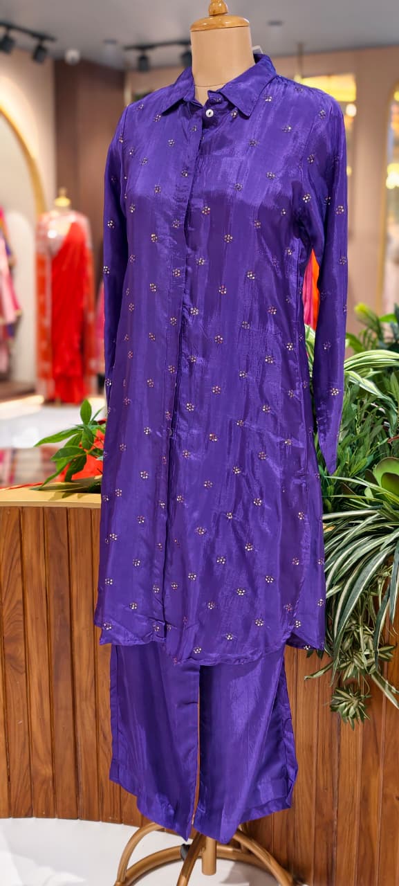 Contemporary Embroidered Muslin Fabric Co-Ord Set – Stylish Long Kurta with Comfortable Wide-Leg Pants- 15817