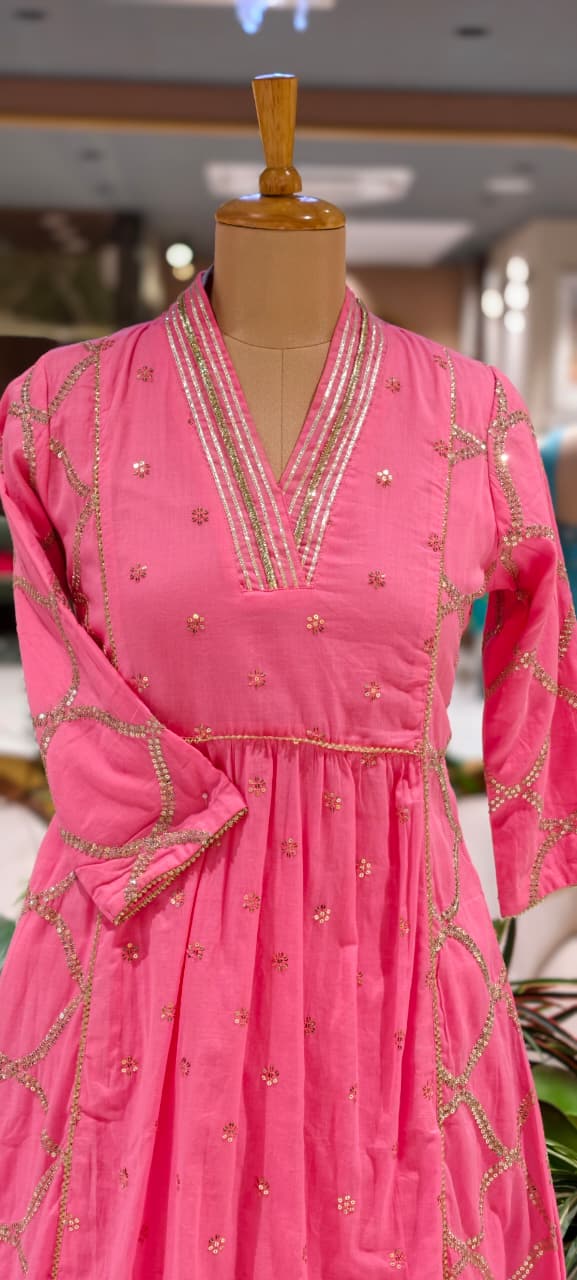 Graceful Embroidered Anarkali Kurta Set with Matching Pants – Elegant Ethnic Wear for Festive Occasion Mul Cotton Fabric--15818