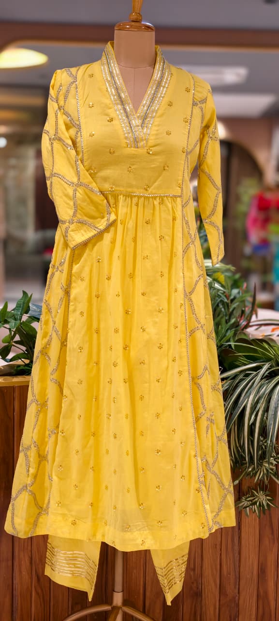 Graceful Embroidered Anarkali Kurta Set with Matching Pants – Elegant Ethnic Wear for Festive Occasion Mul Cotton Fabric--15818