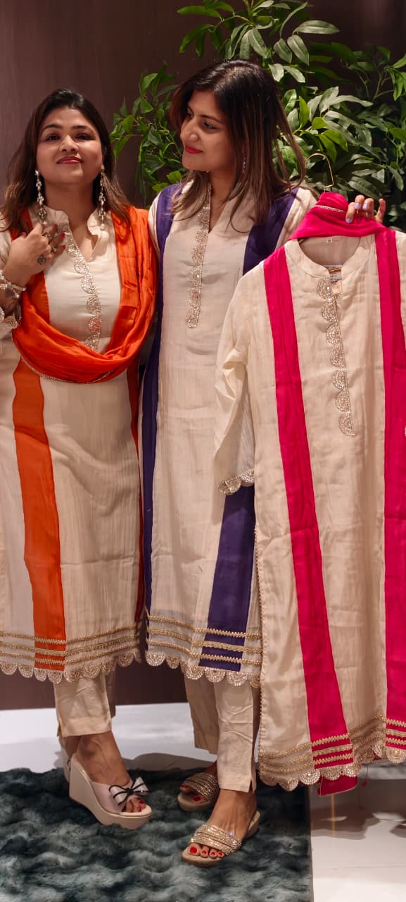 Elegant Minimal Neckline Banarasi Mul-Chanderi Striped Elegance Straight Full Suit Set With Dupatta- 15935