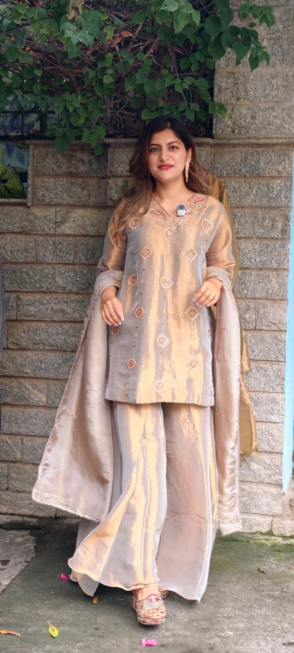 Antique Color Pallete Metallic Embroidery Short Length Kurti With Flared Palazzo Bottom & Matching Dupatta- 15864