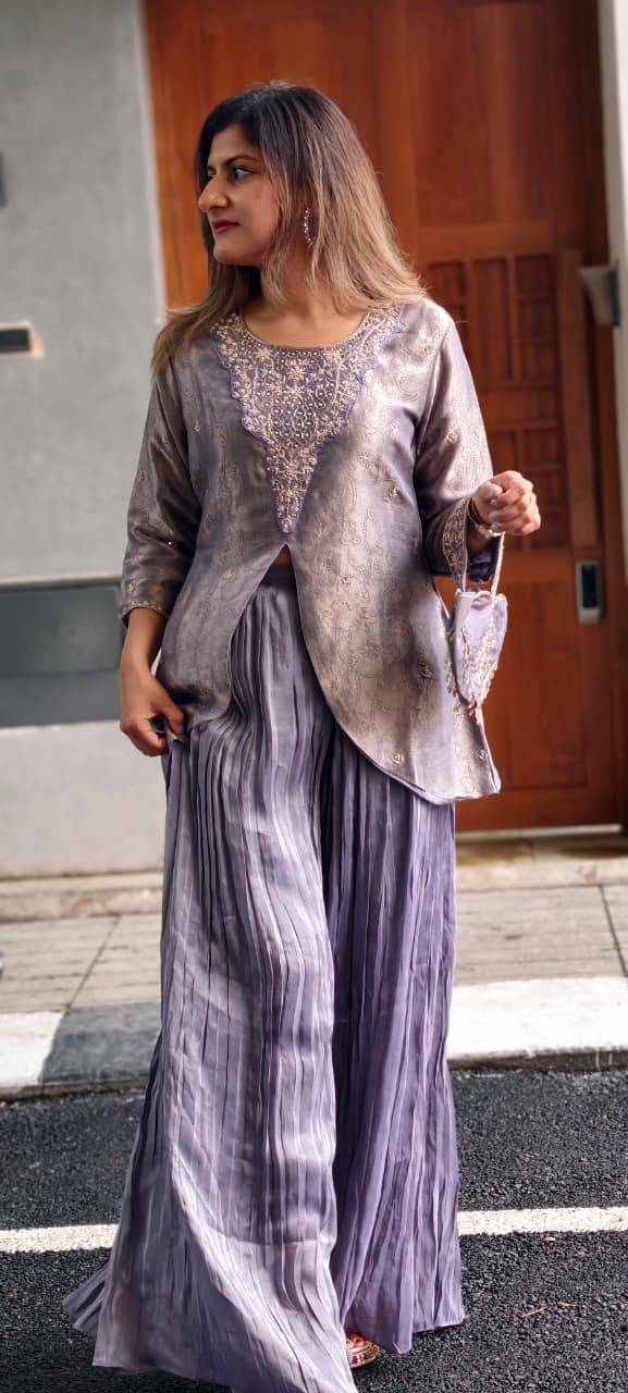 Premium Zardosi Dabka Golden Inticate Embroidered Yoke Front Slitted Kurta With Crush Palazzo Bottom & Love Shaped Tassel Potli- 15338