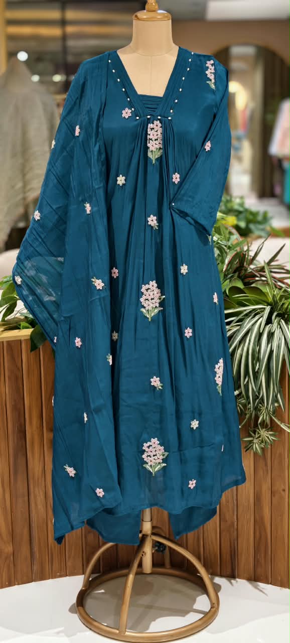 Very Suttle Cute Floral Cut-Dana Embroideries Pleated A-Line Surat Mul-Chanderi Full Suit Set With Dupatta- 16037