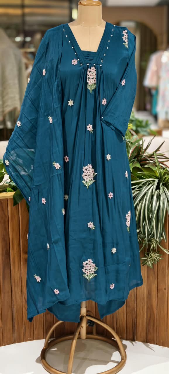 Very Suttle Cute Floral Cut-Dana Embroideries Pleated A-Line Surat Mul-Chanderi Full Suit Set With Dupatta- 16037