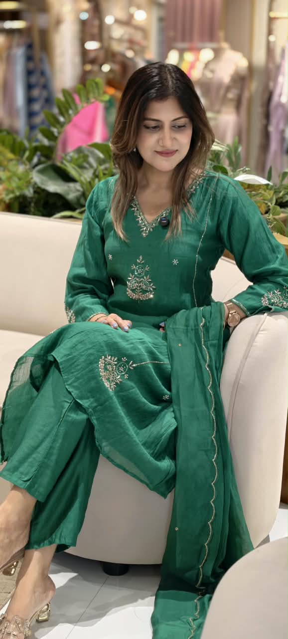 Elegant Embroidery Banarasi Mul-Chanderi Solid Shade A-Line Full Suit Set With Dupatta- 16222
