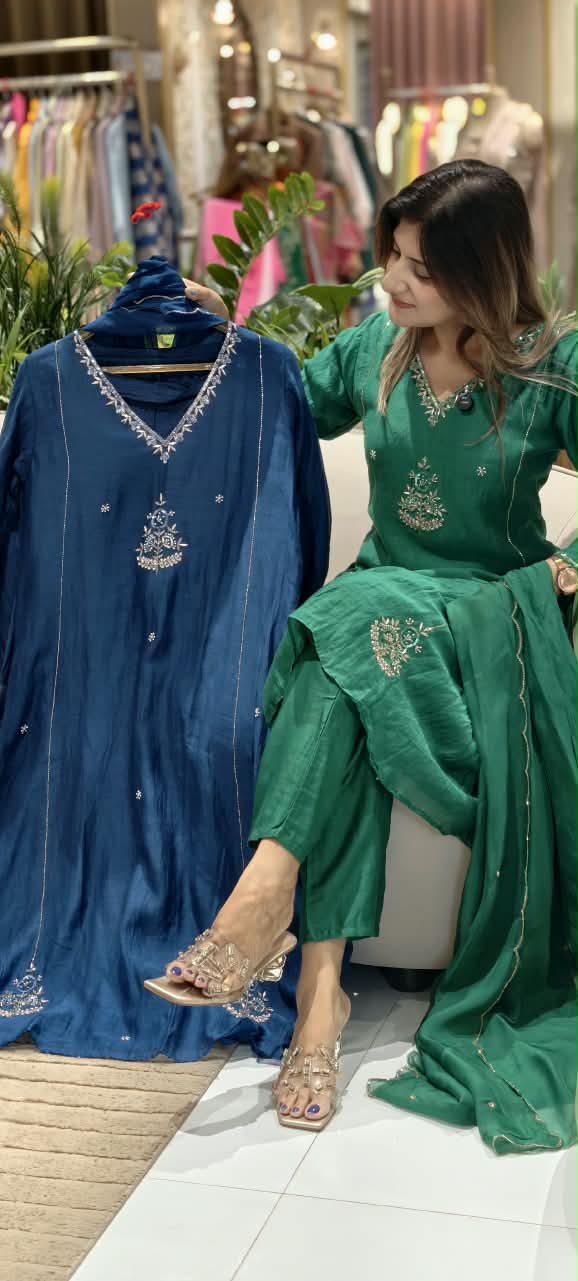 Elegant Embroidery Banarasi Mul-Chanderi Solid Shade A-Line Full Suit Set With Dupatta- 16222