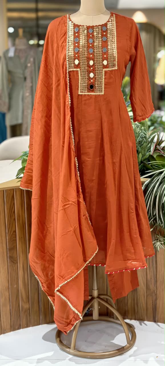 Real Mirror Boho Chic Boxed Yoke Panel Mul-Cotton Anarkali Full Suit Set With Dupatta- 16241