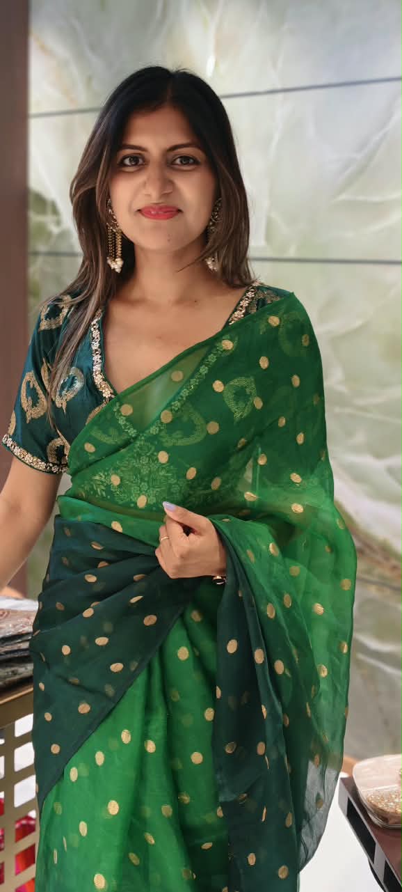Pure Fabric Elegant Golden Brocade Touch Premium Designer Saree With Ready to Wear Embroidered Blouse- 16264