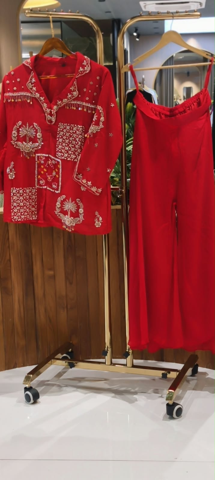 Traditional Bandhani Prints With Intricate Embroidery Highlights Vibrant Co-Ord Set- 16245