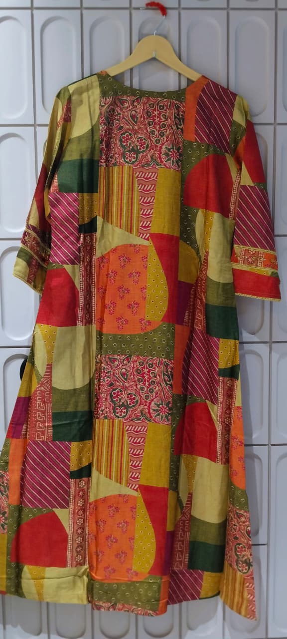 Multicolor Geometric Patchwork & Kalamkari Print A-Line Kurti- 16469