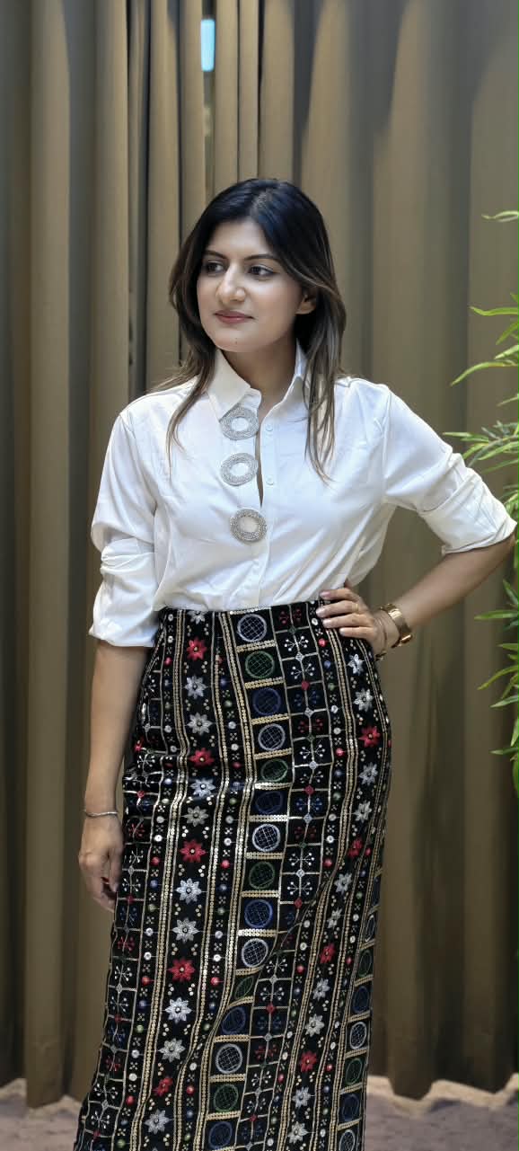 Collared Long Sleeve Button-Up Shirt with Embellished Ring Button Placket- 16182