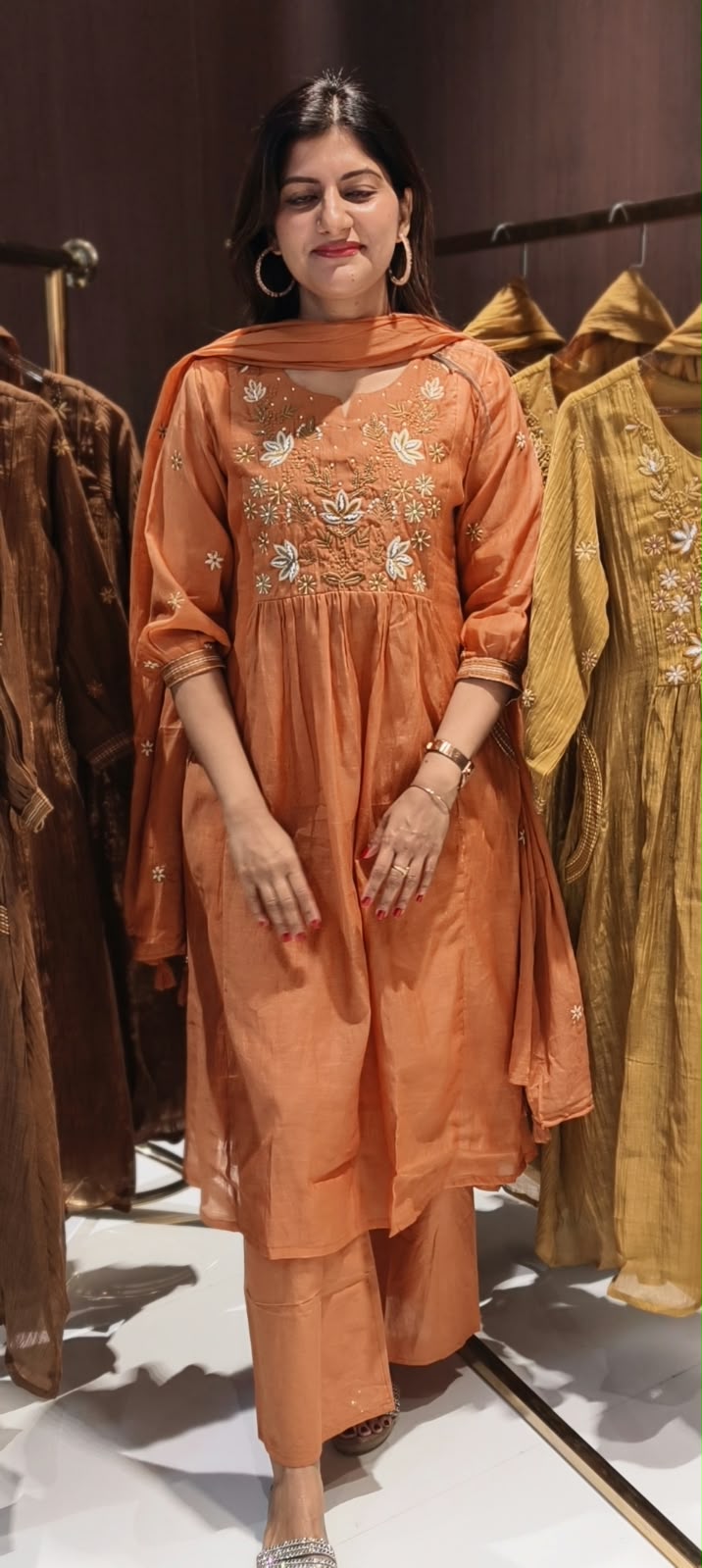 Delicate Leaf Vine Thread Embroidery Yoke Surat Mul-Chanderi A-Line Side Pockets Full Suit Set With Dupatta- 16494