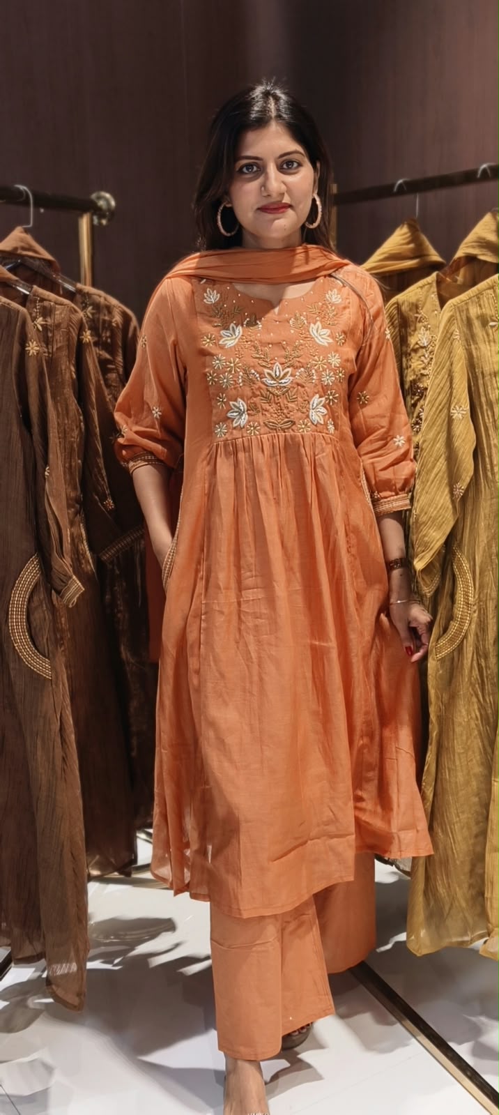 Delicate Leaf Vine Thread Embroidery Yoke Surat Mul-Chanderi A-Line Side Pockets Full Suit Set With Dupatta- 16494