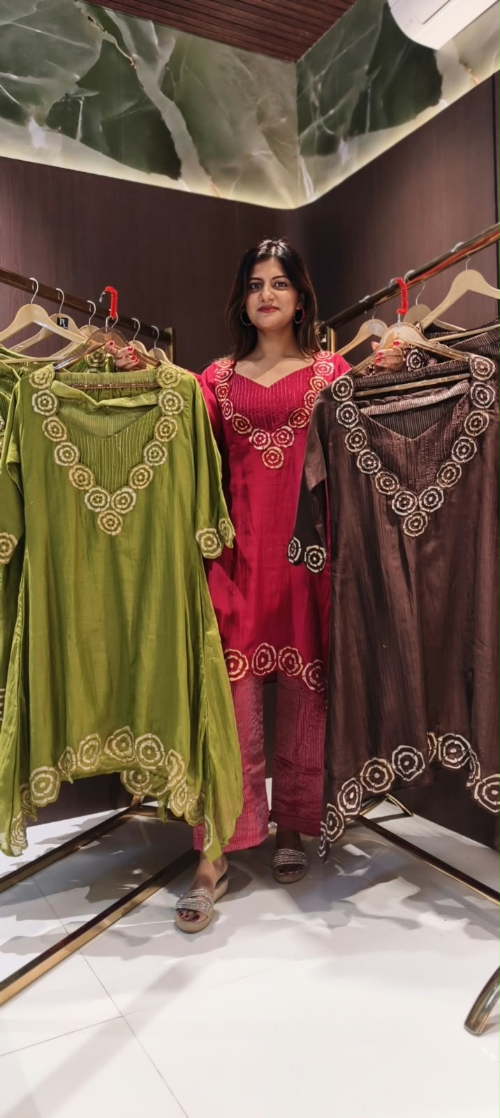 Embroidered Floral Cut-Work Outline Matching Mul-Chander A-Line Kurta With Bustier & Striped Tissue Bottom- 16460