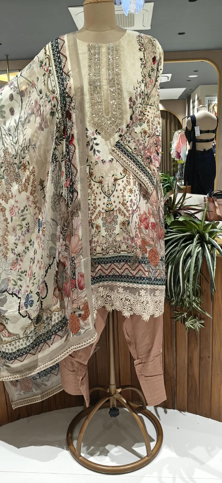 Off-White Floral Printed Heavily Embroidered Neckline & Lace Hem Crepe Pakistani Style Full Suit Set With Dupatta- 16501
