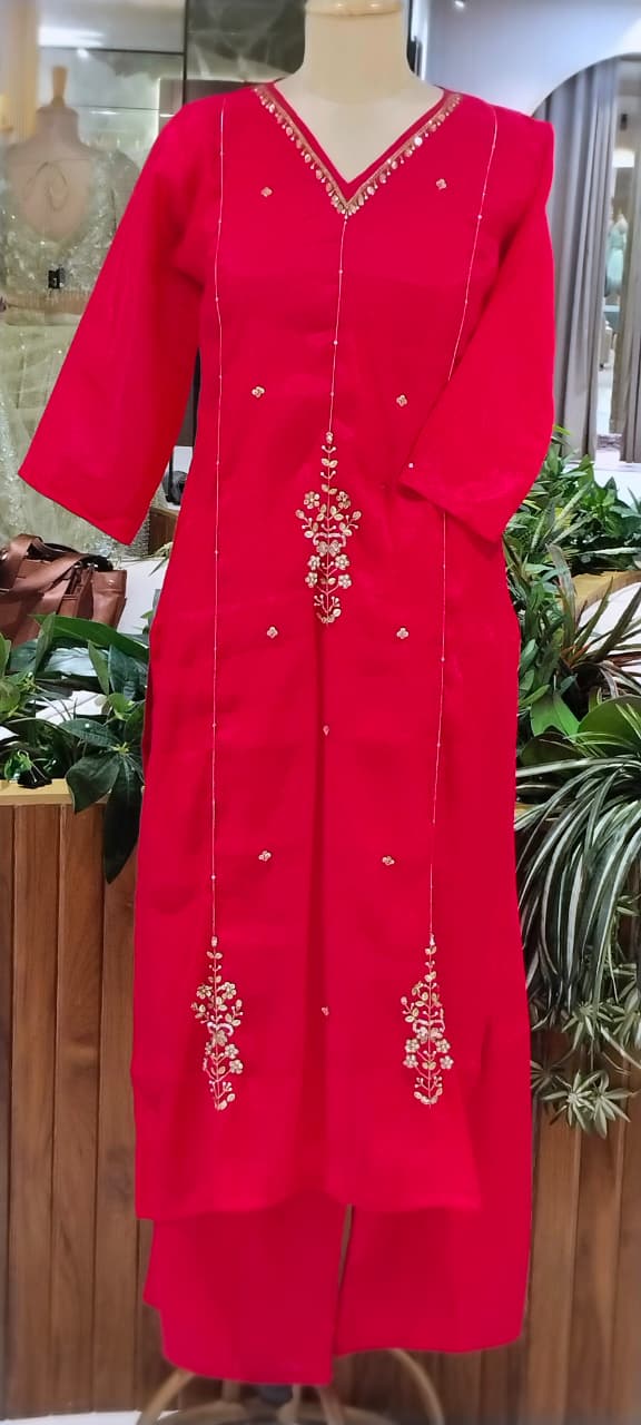 Elegant Beaded Subtle Embroidery Work Surat Mul-Chanderi Straight Full Suit Set With Dupatta- 16370