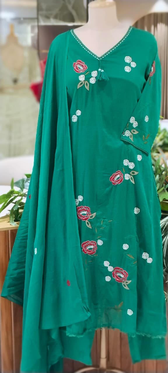 Floral Embroidery Side Slitted V-Neck Full Suit Set with Tassel Detailing & Matching Dupatta- 16522