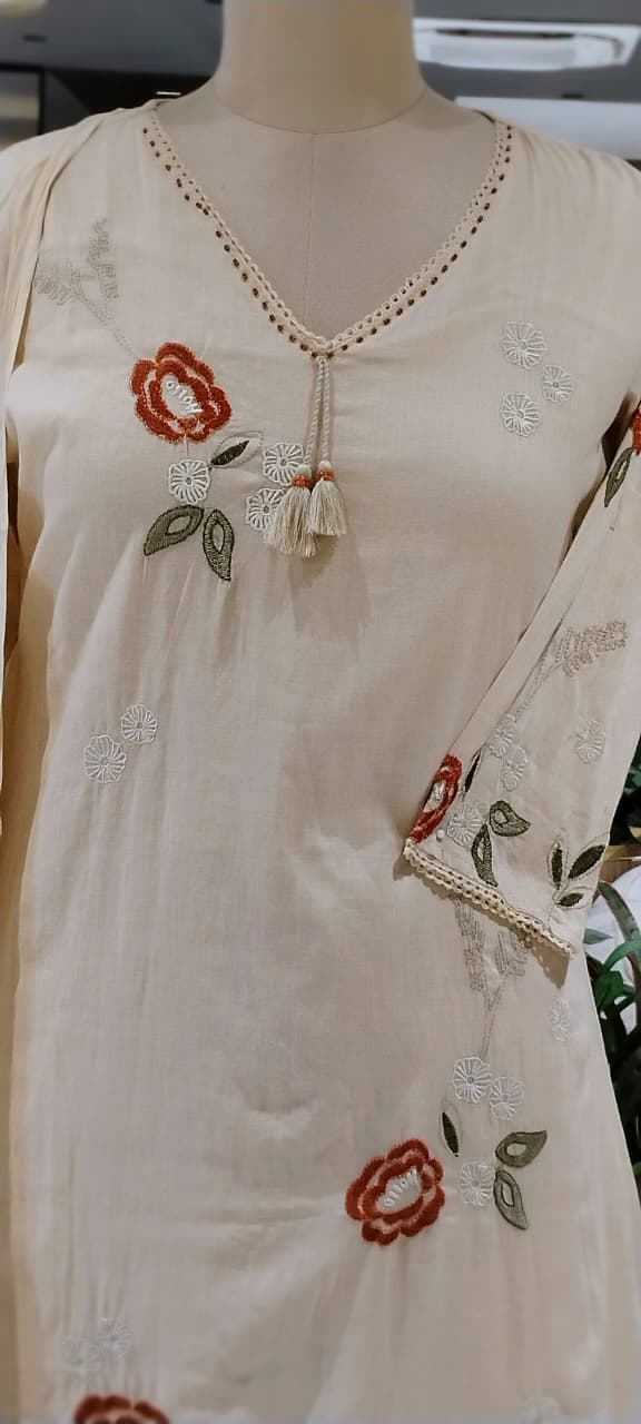 Floral Embroidery Side Slitted V-Neck Full Suit Set with Tassel Detailing & Matching Dupatta- 16522