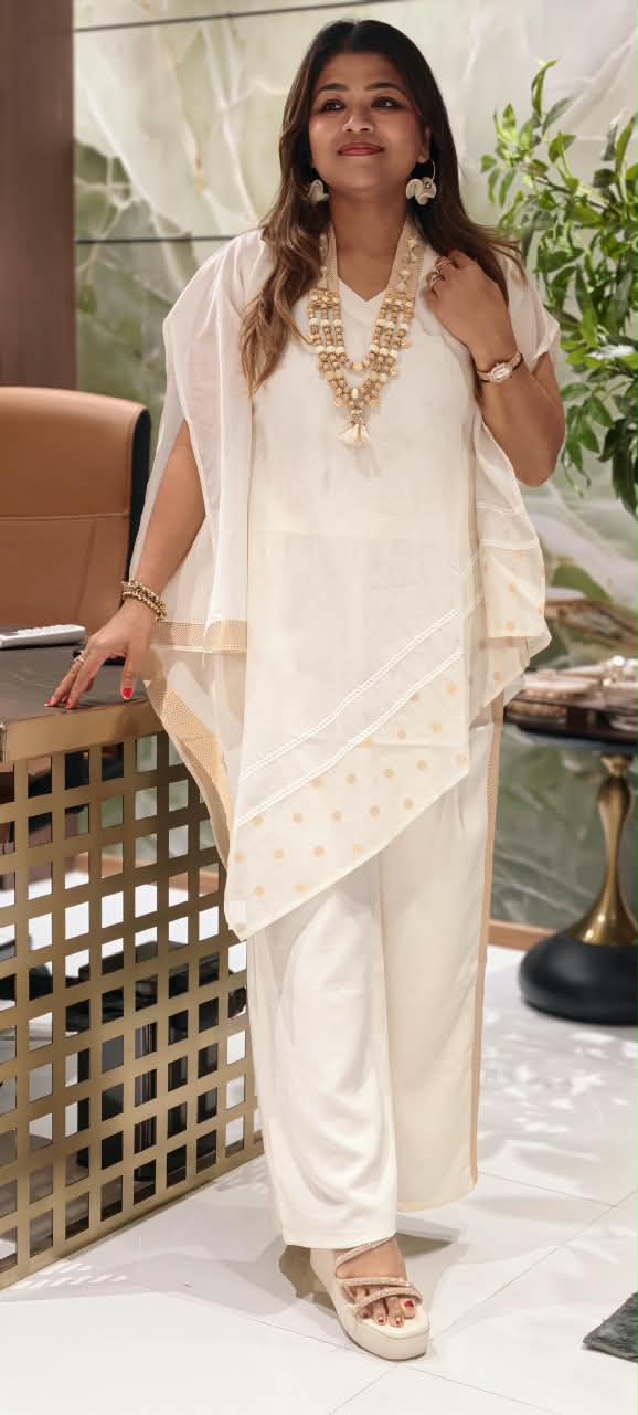 Stylish Indo-Western Golden Placket Lace Detailing High-Low Kurta With Matching Bottom & Stunning Neckpiece- 16514