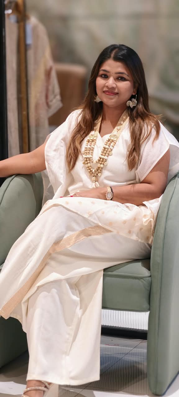 Stylish Indo-Western Golden Placket Lace Detailing High-Low Kurta With Matching Bottom & Stunning Neckpiece- 16514