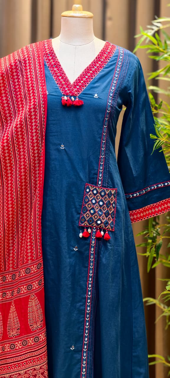 Boho Tassel Accent Pocket Style Cotton A-Line Full Suit Set With Dupatta- 15776