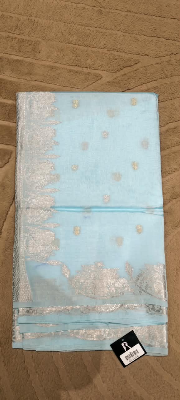 Moonga Muslin Banarasi Silk Saree with Traditional Gold Zari Brocade and Floral Bootis- 16542