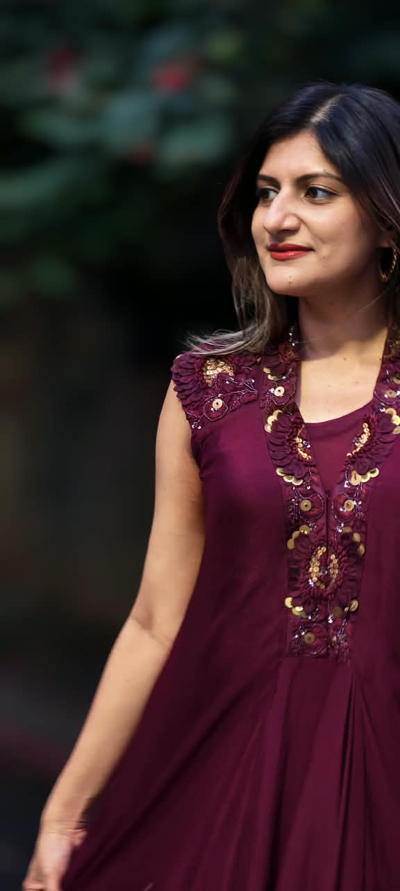 Floral Popped Sequin With Beaded Work Over Shoudler & Neckline Solid Chinon Indo Wear With Inner- 16538