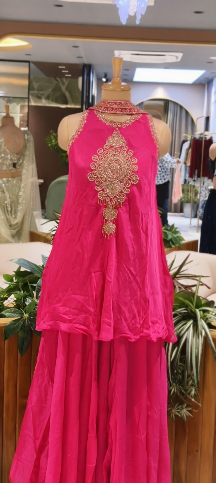 Fine Metallic Thread Embroidery Central Medallion Motif Sleeveless Chinon Indo-Wear Kurta With Matching Flared Bottom & Chowker Dupatta- 16635