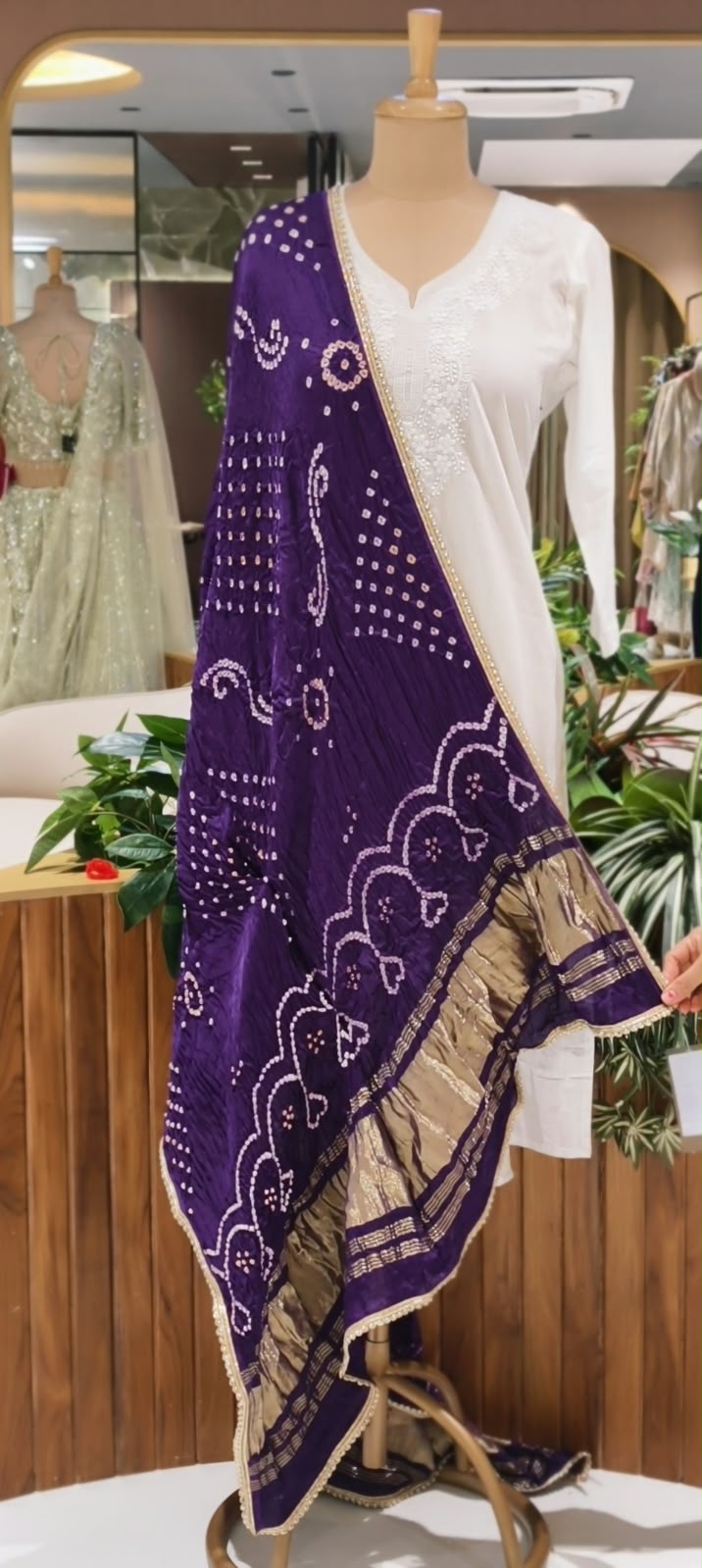 Crush Gajji Silk Bandhani Print Dupatta With Golden Borders Touch- 16631