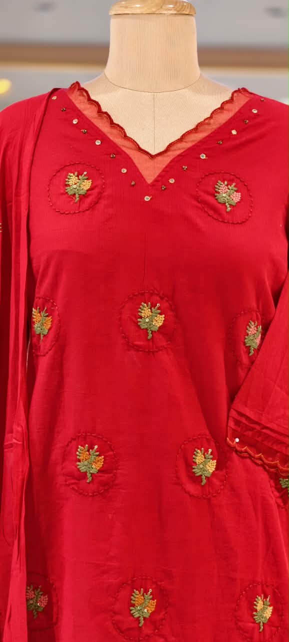 Silly Cotton Intricate Floral Thread Circle Embroidered V-Neck Full Suit Set With Dupatta- 16676