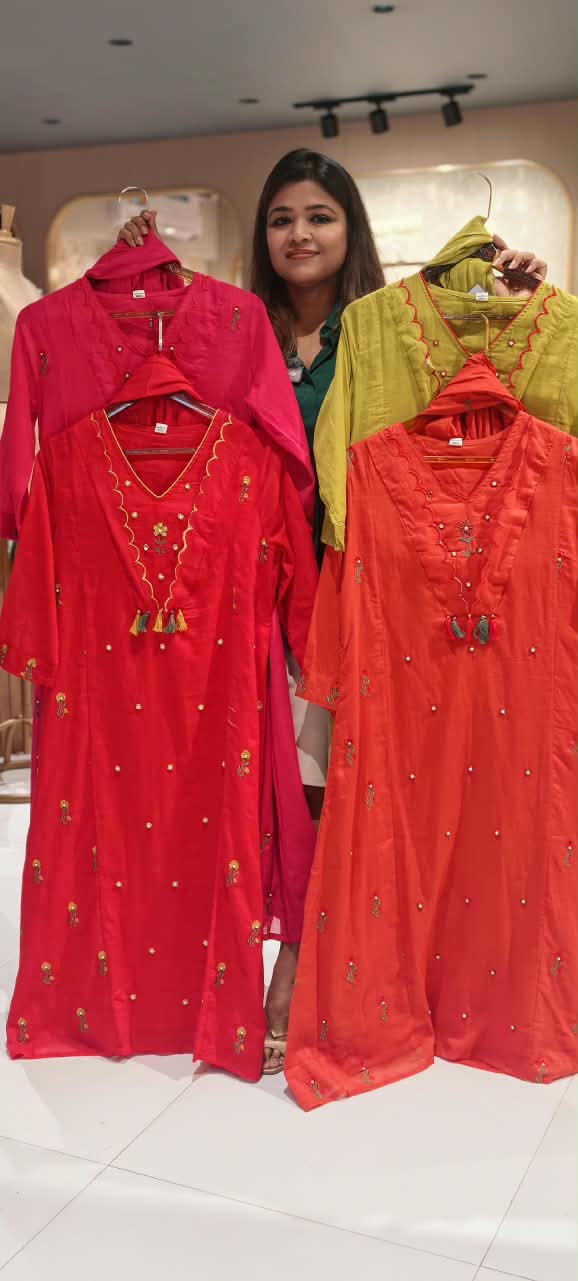 Cut-Work Unique Neck Style Scattered Floral Embroidery Cotton Full Suit Set With Dupatta- 16815