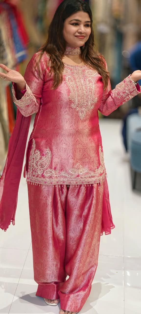 Weavin Banarasi Kurta With Farshi Bottom Set with Intricate Zari Embroidery & Elegant Paisley Border Work- 16963