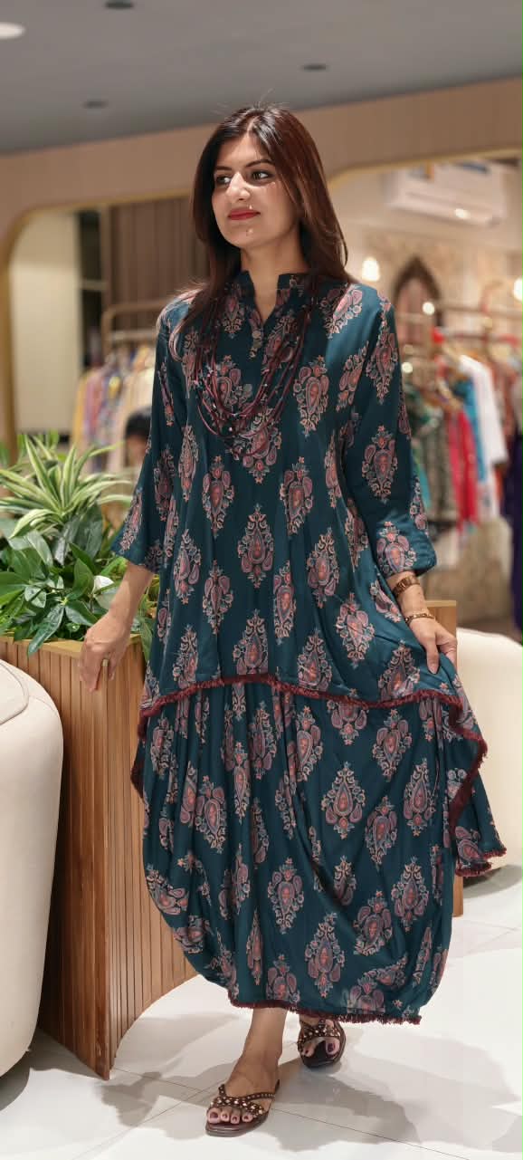 Floral Block Paisley Printed Asymmetrical Layered Attached Cotton Indo-Wear with Fringe Trims and Statement Thread Necklace- 17023