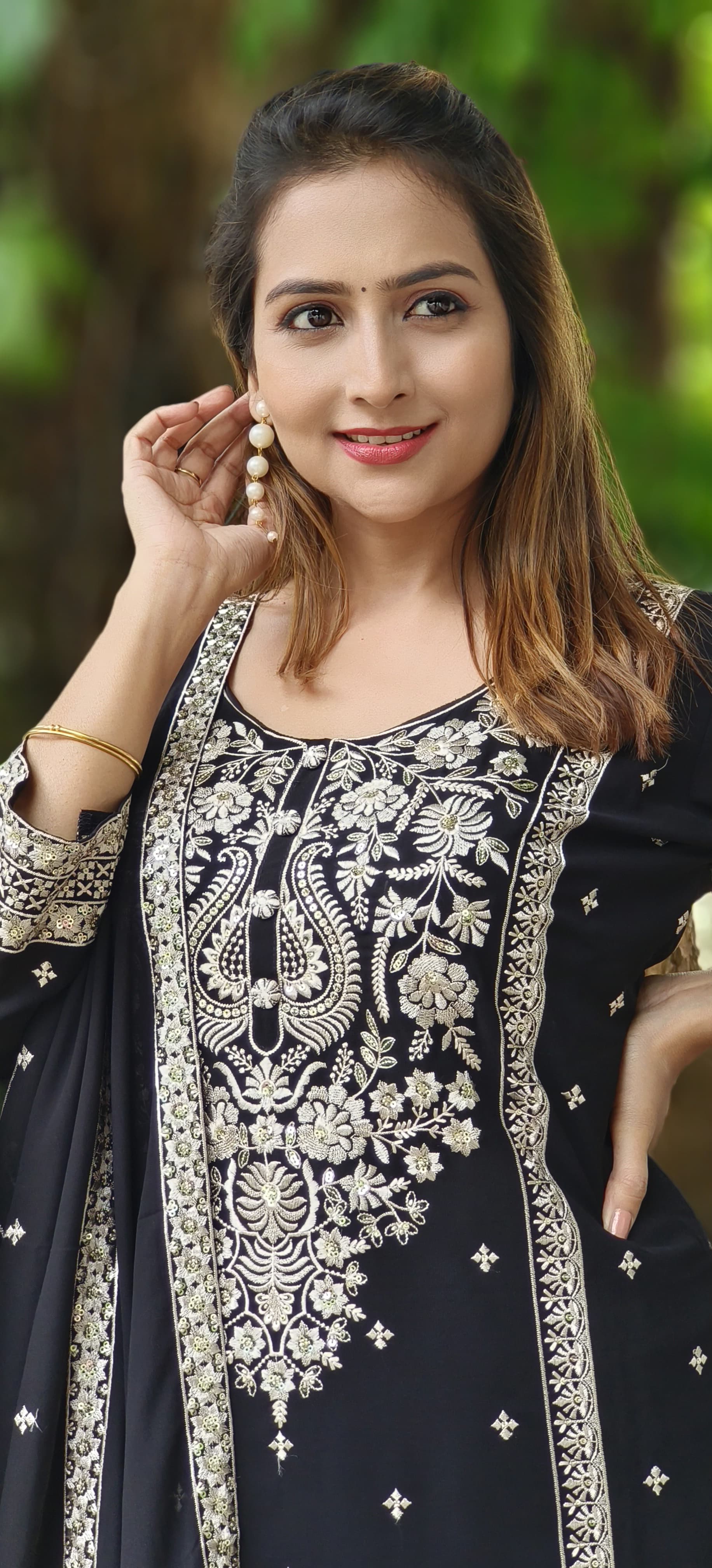 Semi Georgette Thread Embroidery Kurta With Gharara Embroidery Palazzo And Chiffon Dupatta-06211