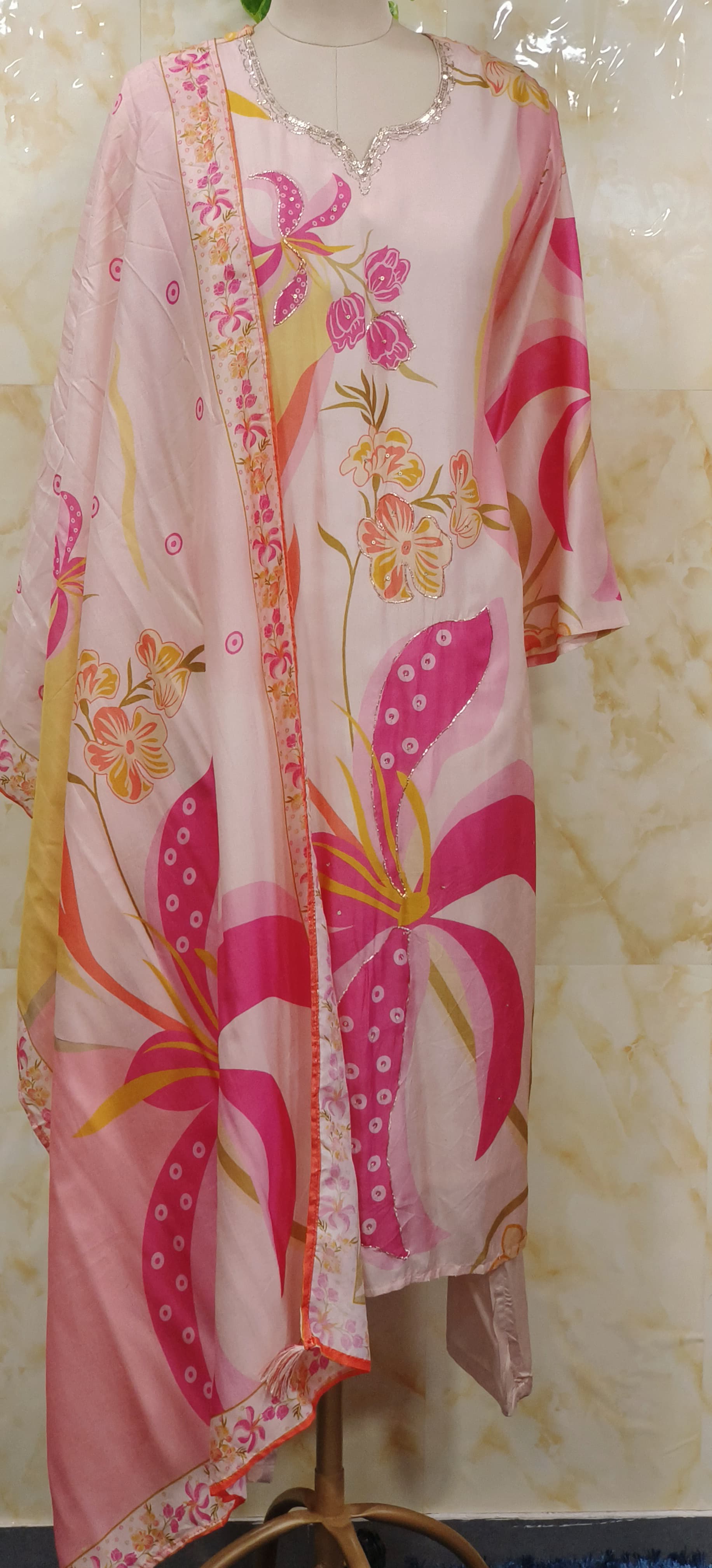 Dola Silk Neck Embroidery Floral Print Full Set-07375