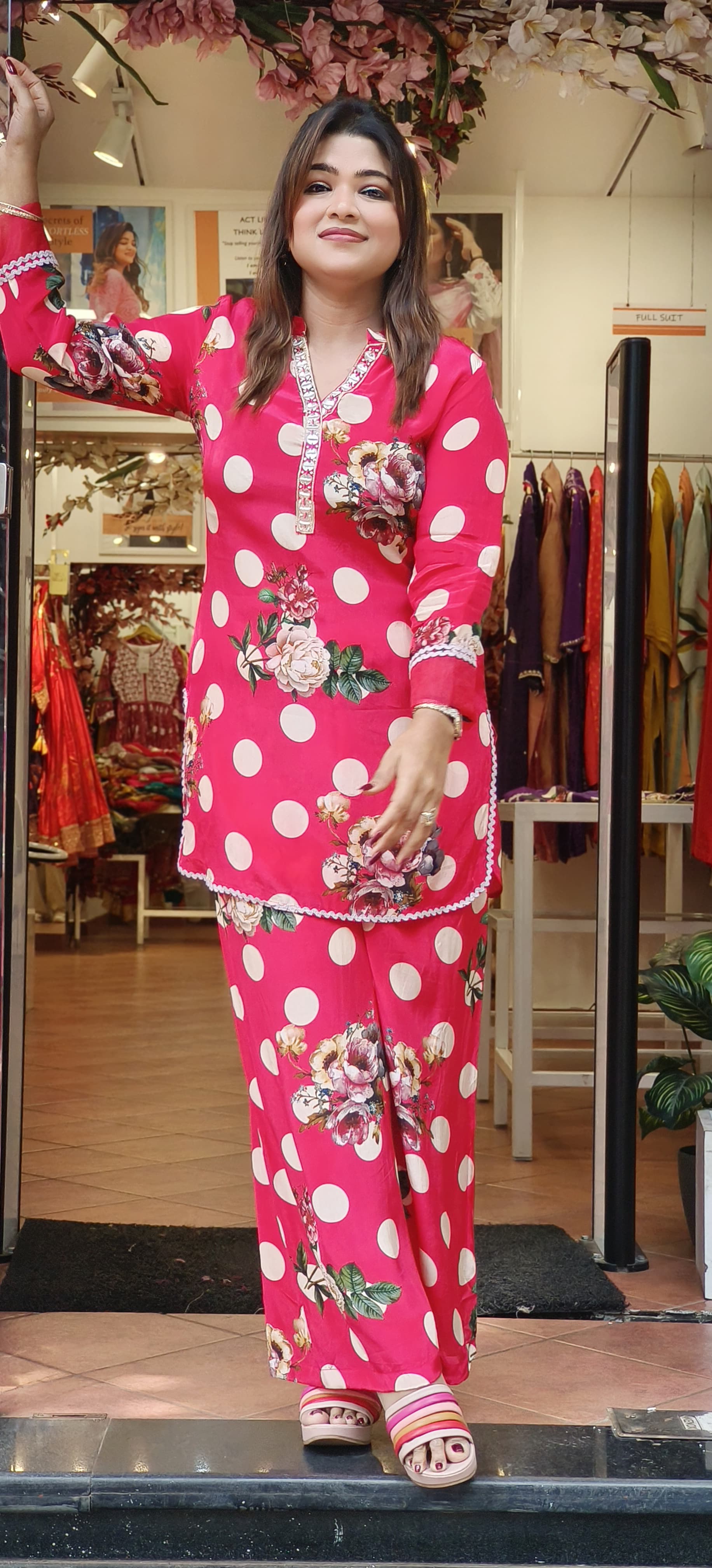 Crape Floral Print Neck Embroidery Polka Dot Kurta Pant -07540-41