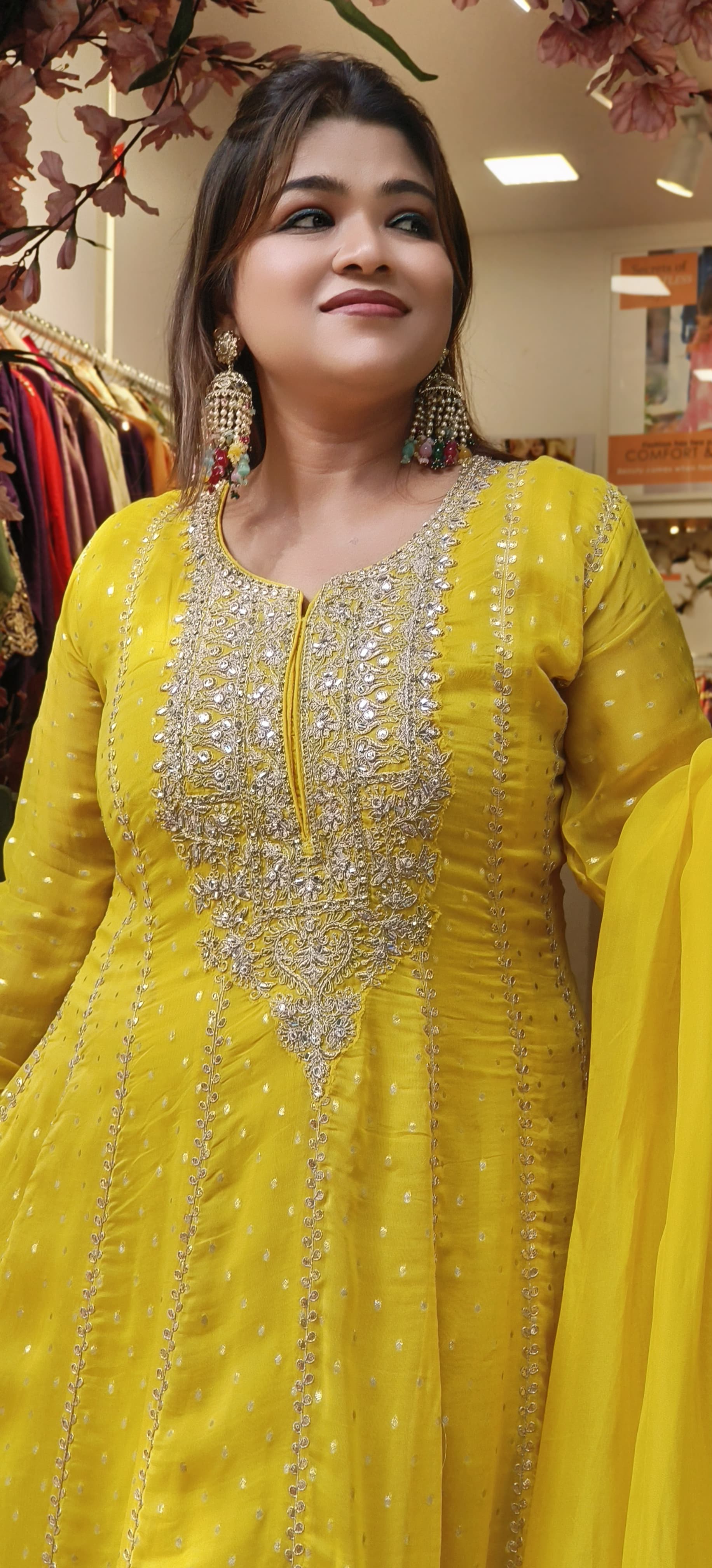 Beautiful Floor Length Heavy Designer organza Embroidered Anarkali with Embroidered Dupatta And Chudipant-06782