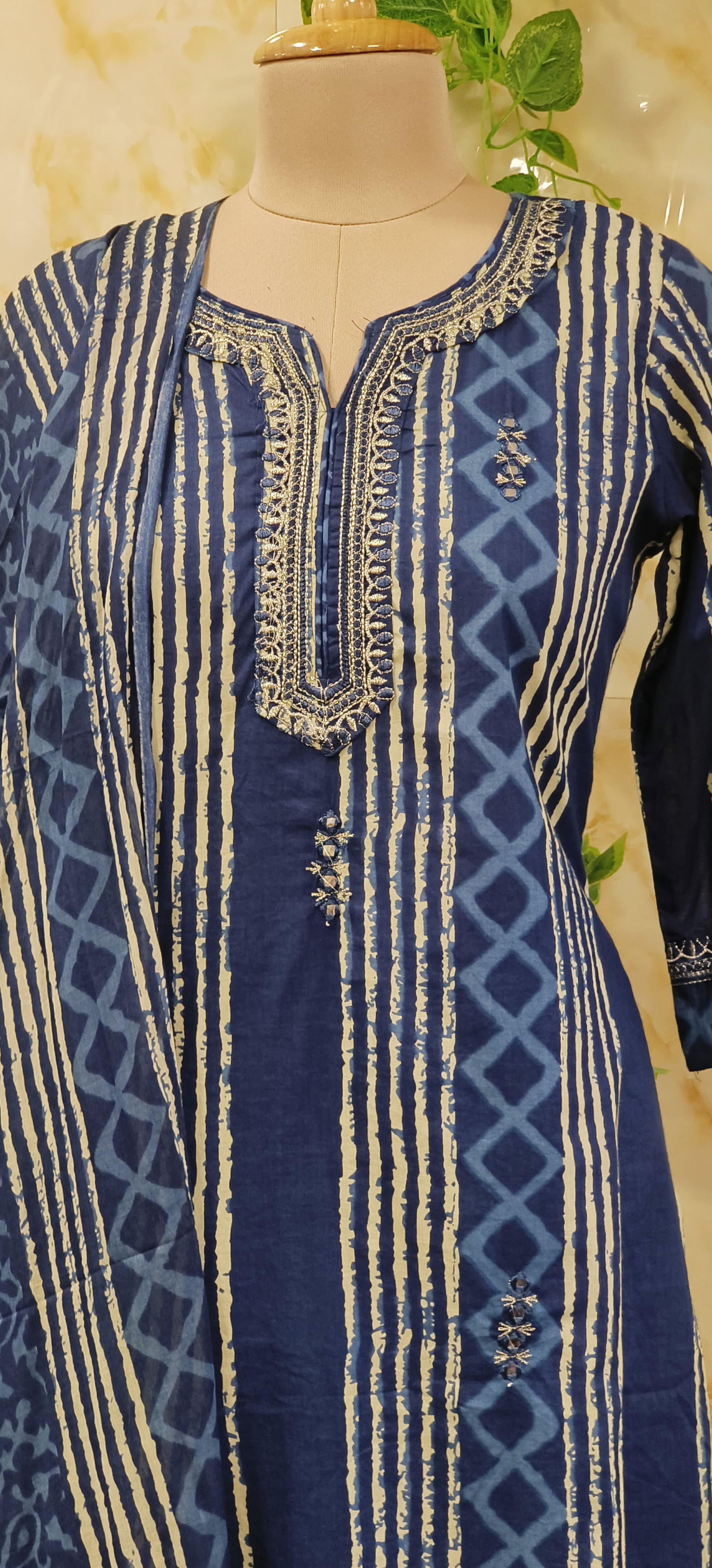 Pure Cotton Printed three Piece Set Kurta with pant and dupatta