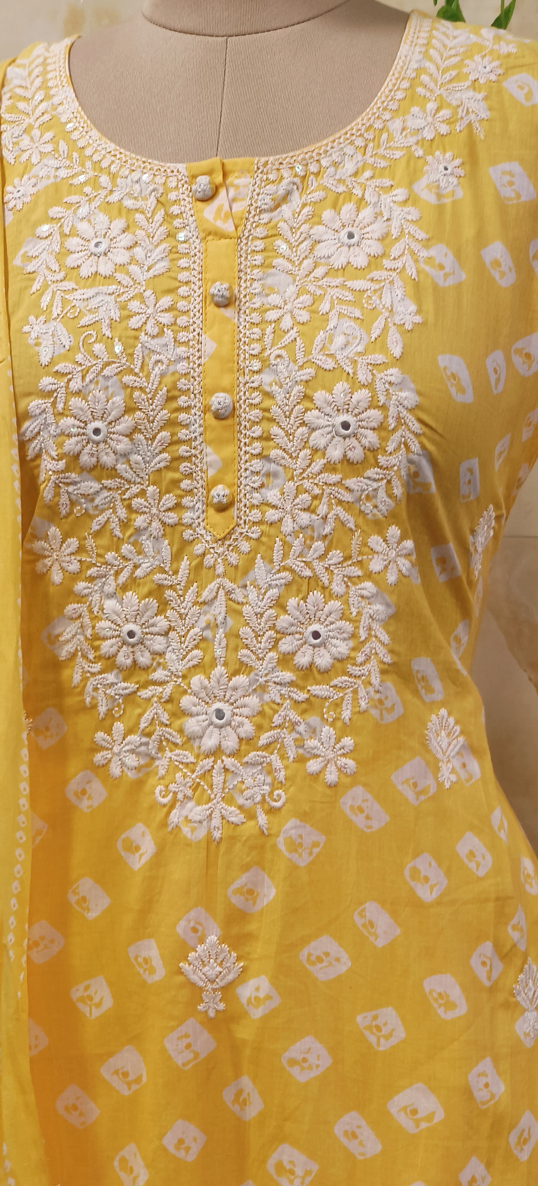 Thread embroidered Cotton Printed Full suit Set Kurta with pant and dupatta