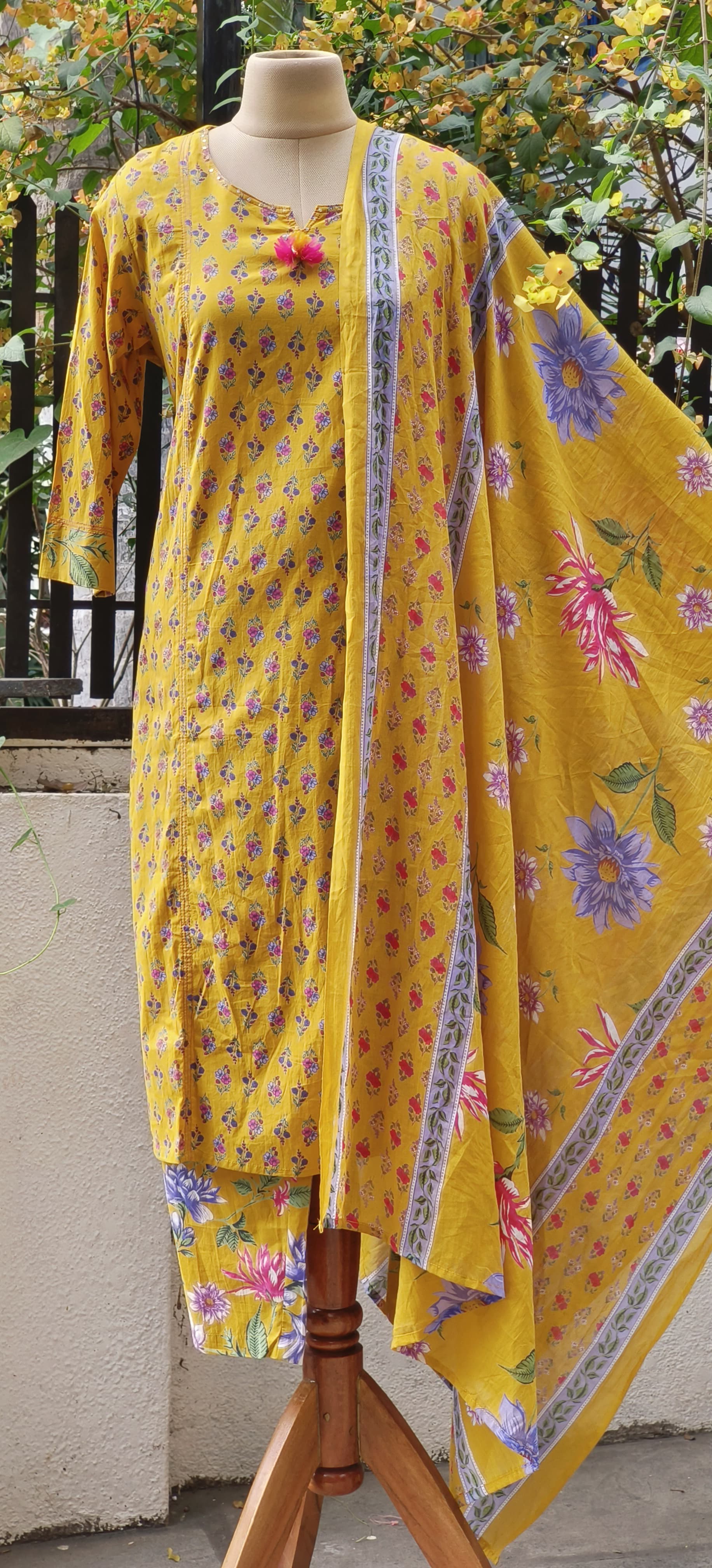 Soft Summer Cotton Printed Kurta with Pant And cotton Dupatta-07985