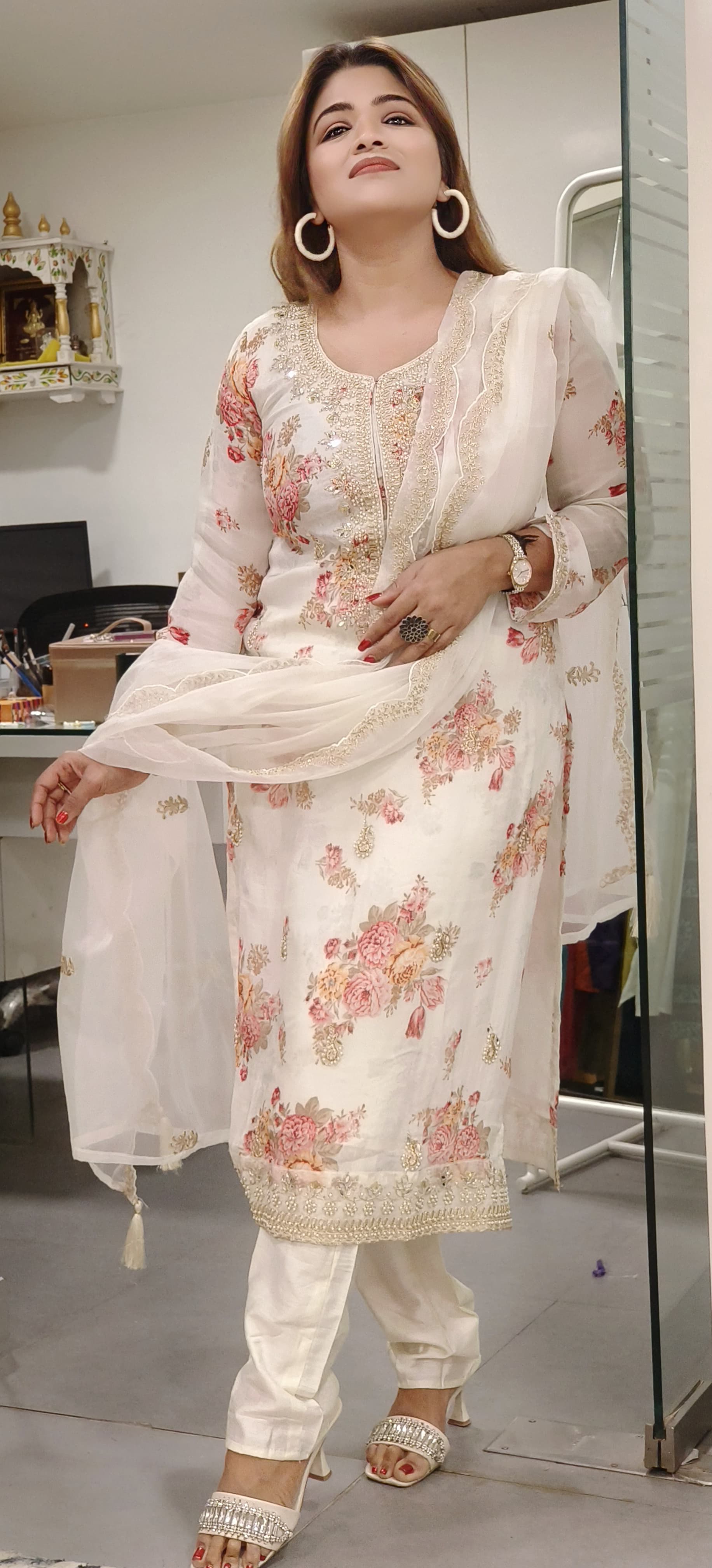 Elegant Organza Floral Print Embroidered Kurta Set with Dupatta-08584-85