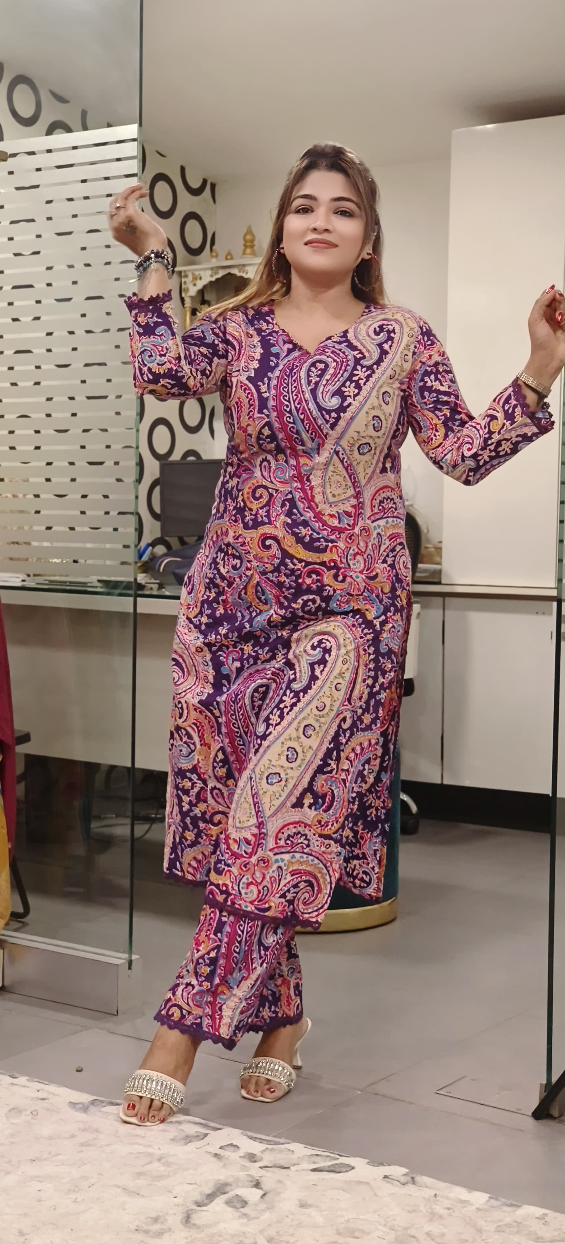 Graceful Soft Cotton Printed Kurta with Matching Pants – Perfect for Everyday Elegance