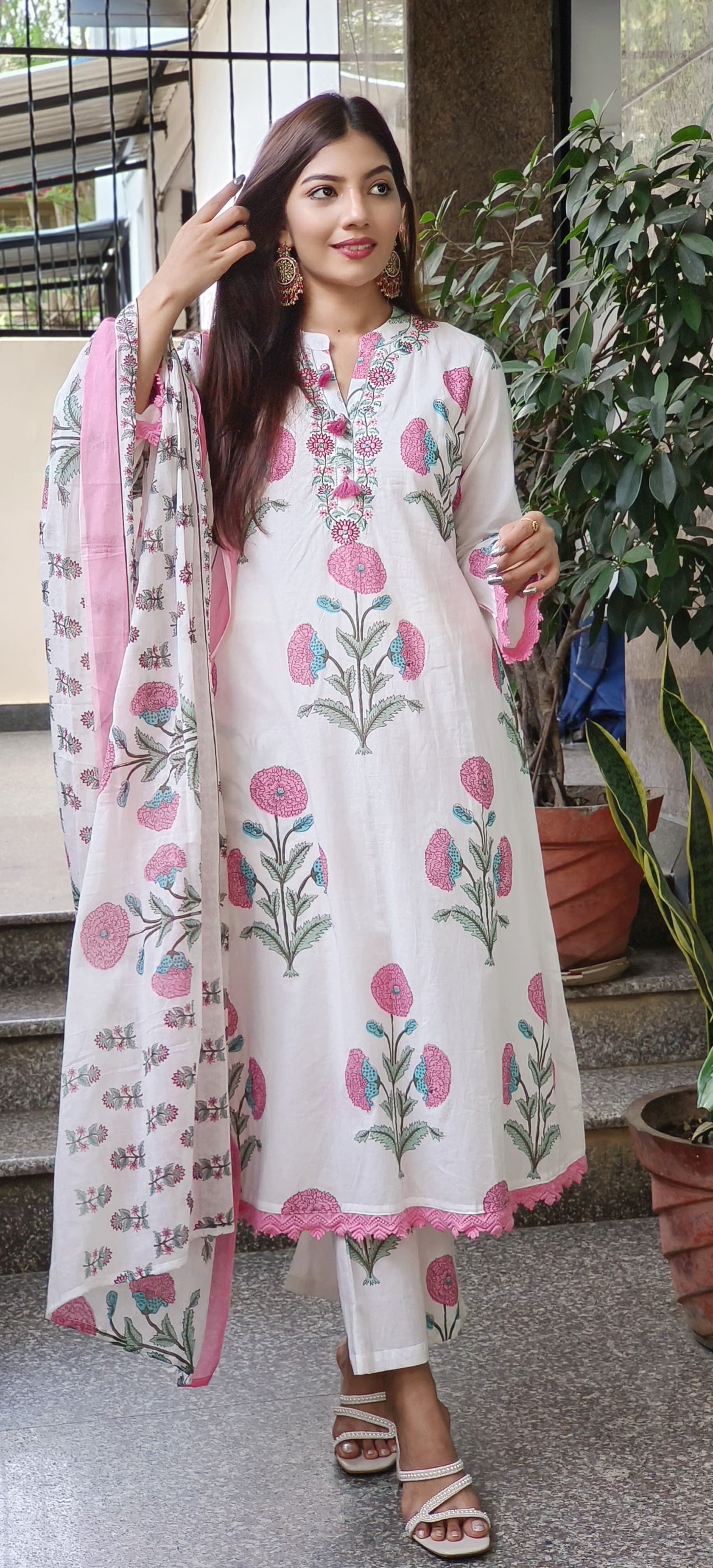 Cotton Floral Printed  Kurta Pant with Printed Cotton Dupatta-09453