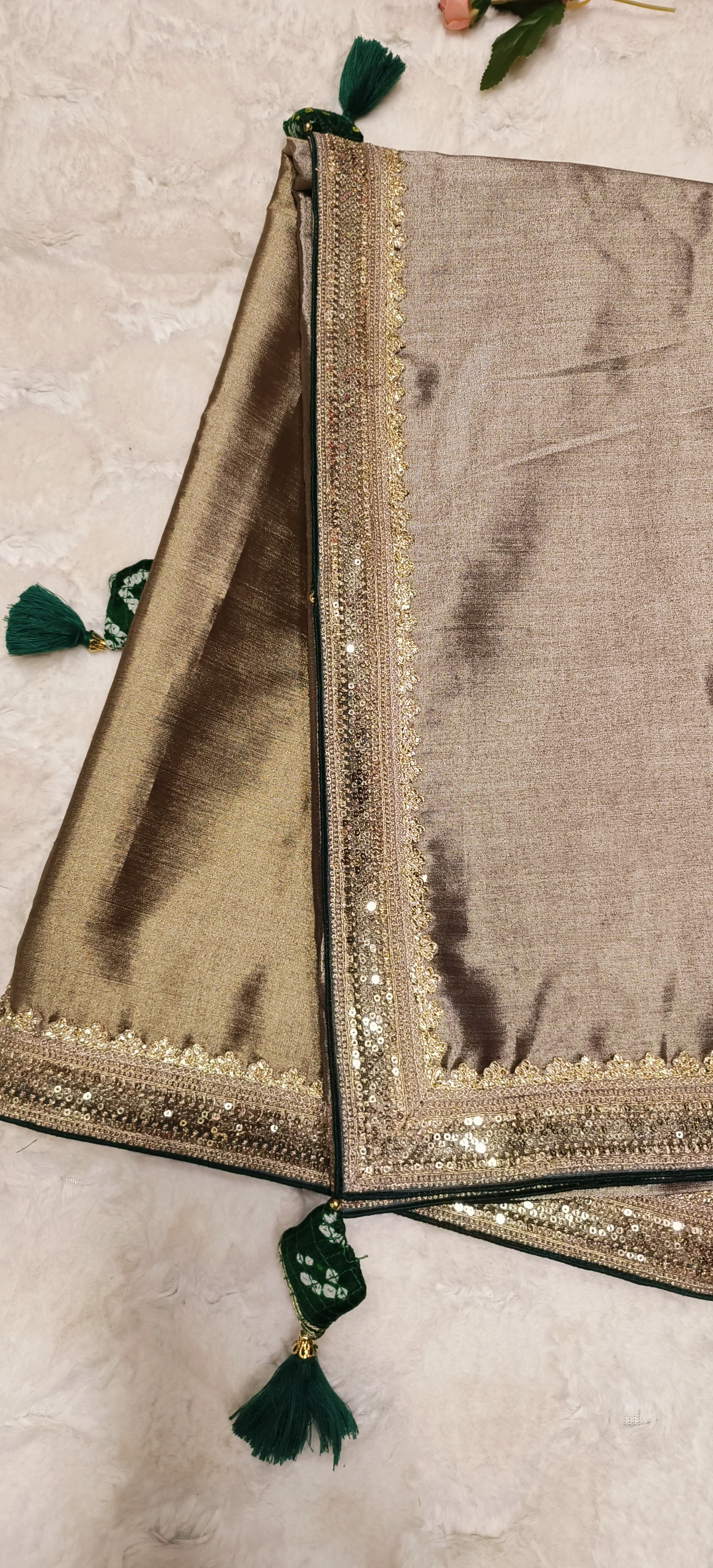 Designer Tissue Silk Plain Gold Dual Tone Silk Saree with Vibrant Bandhani Padded Stiched  Blouse