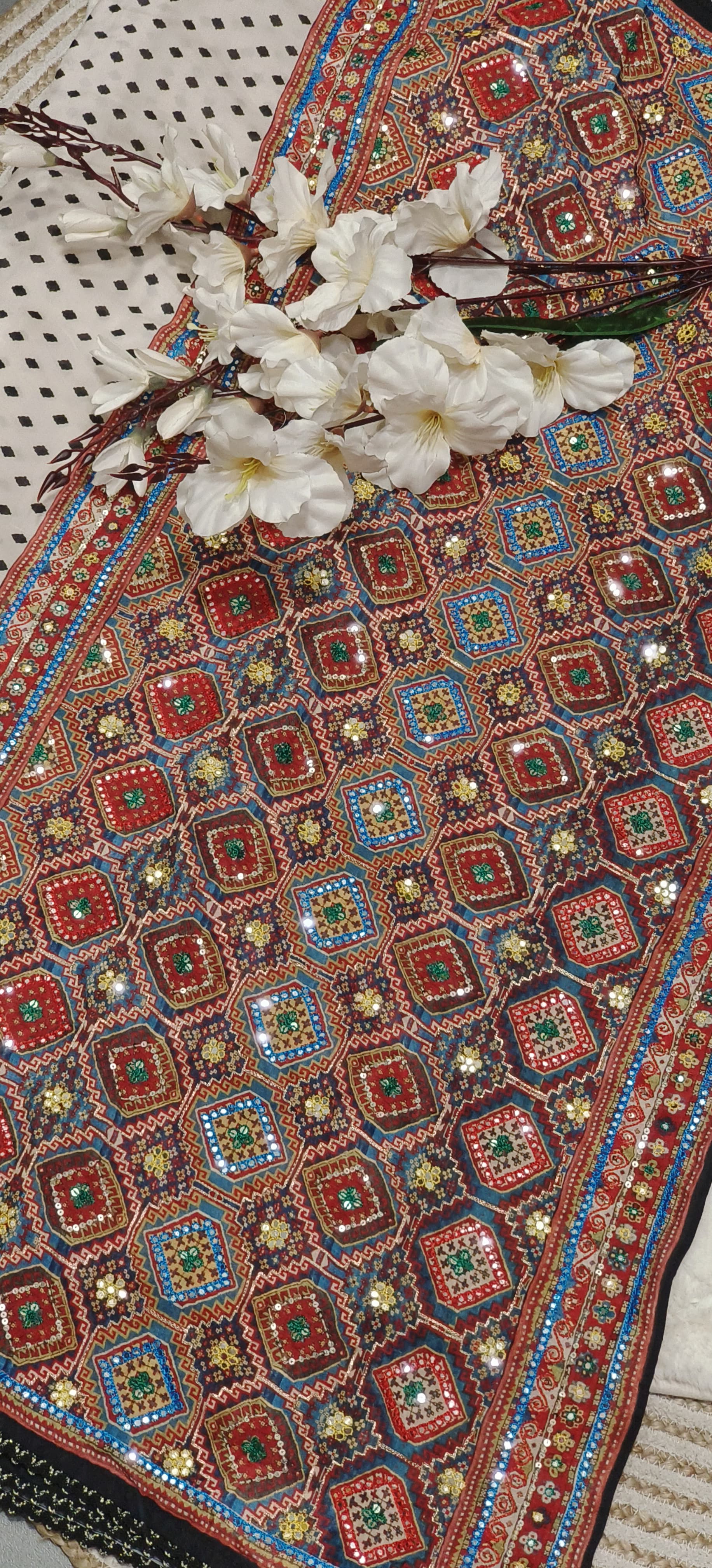 Muslin Multicolored Embroidered Pallu Designer Saree With Stiched Blouse