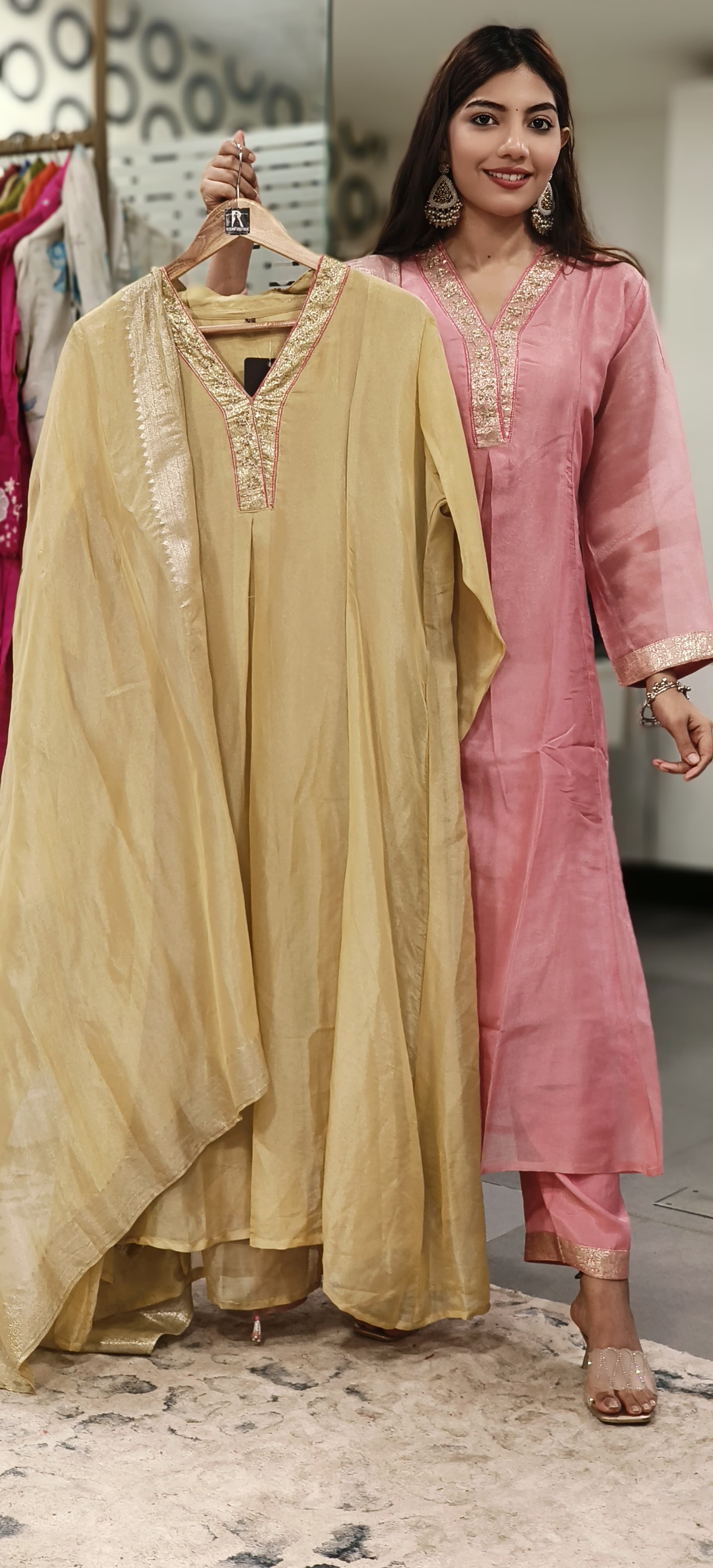 Beautiful Tissue Silk Anarkali Full Set-07981
