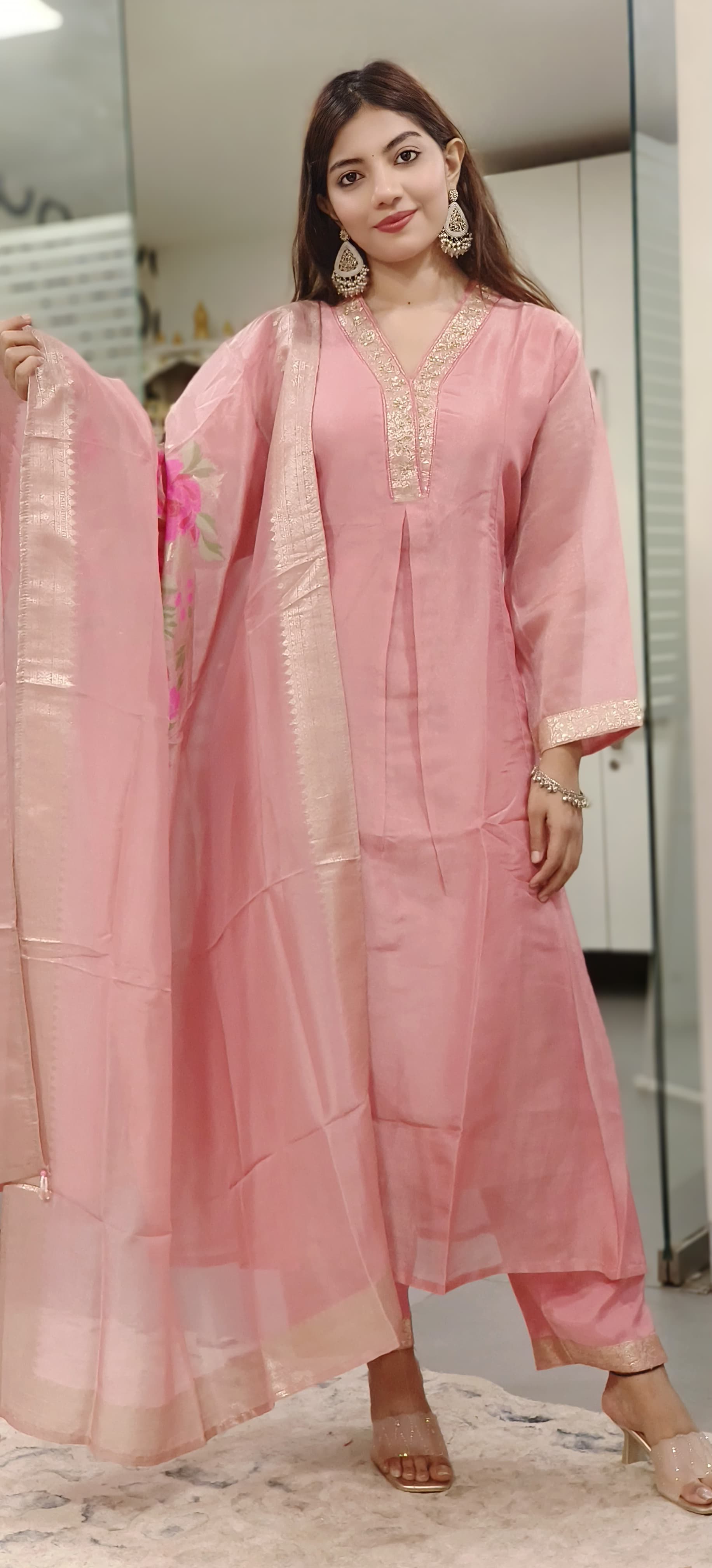 Beautiful Tissue Silk Anarkali Full Set-07981