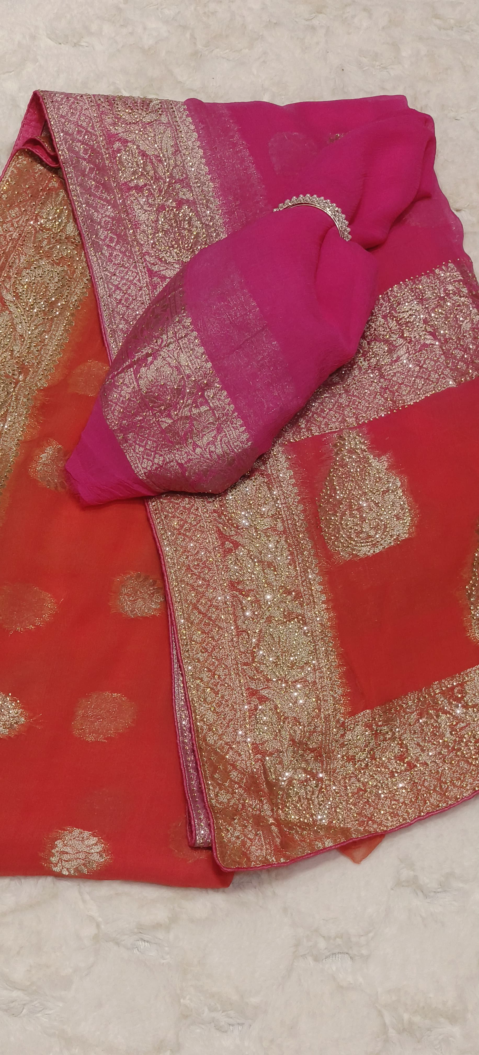 Dual Tone Chiffon Saree With Beautiful Banarasi Border & Stone Work (Unstitched Blouse)