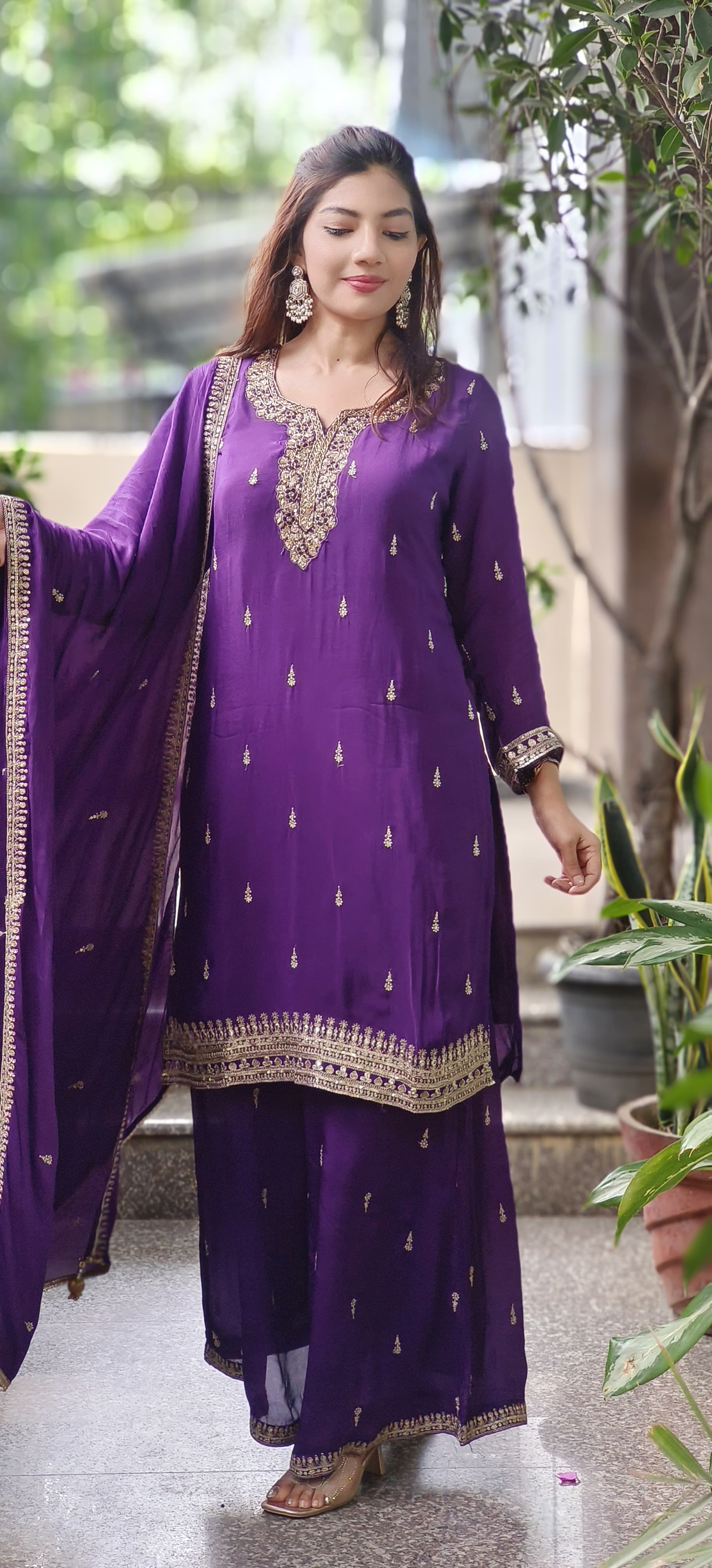 Handwork Beautiful Neck Chinon Full Suit Set With Loose Palazzo Bottom & Dupatta- 10186