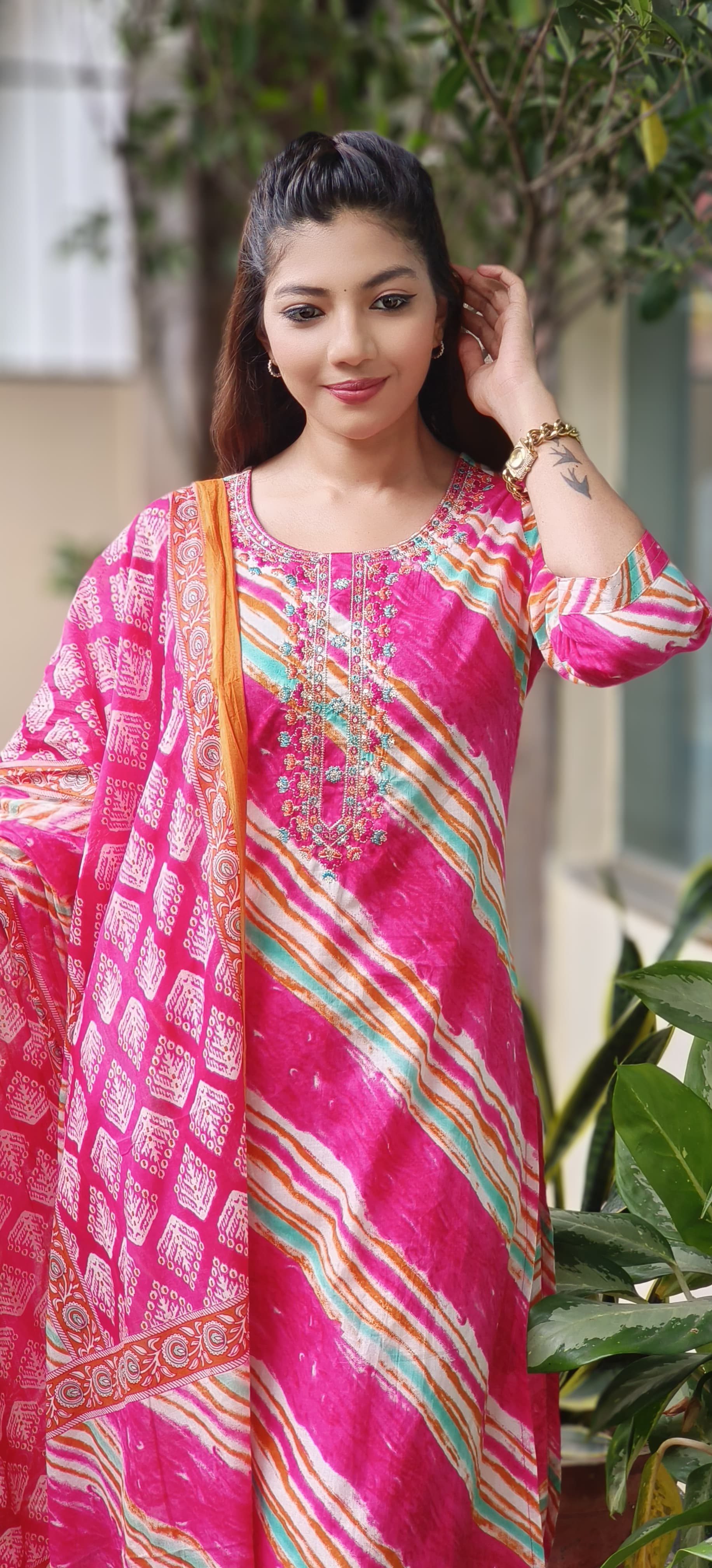 Leheriya Printed Full Suit Set With Dupatta In Cotton Fabric